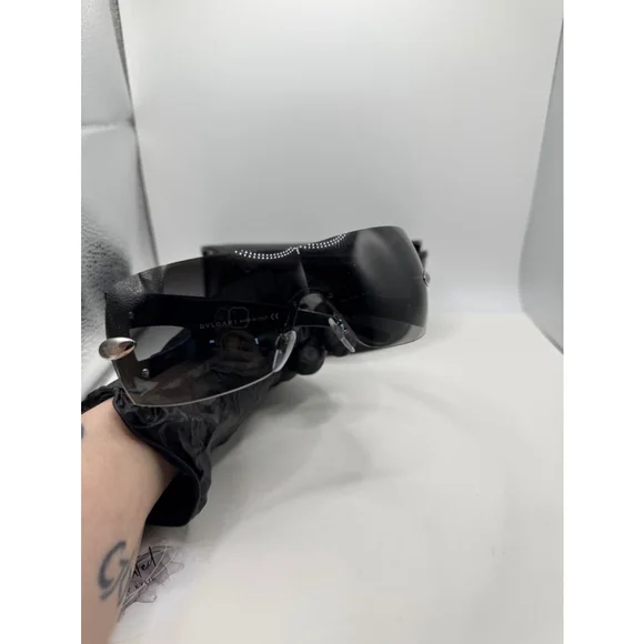 Bulgari Sunglasses - Picture 3 of 5